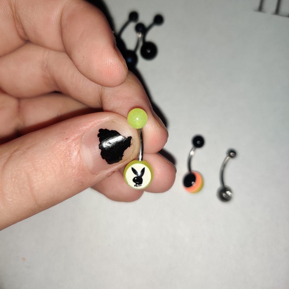 6 Bellybutton Rings - Picture 4 of 6